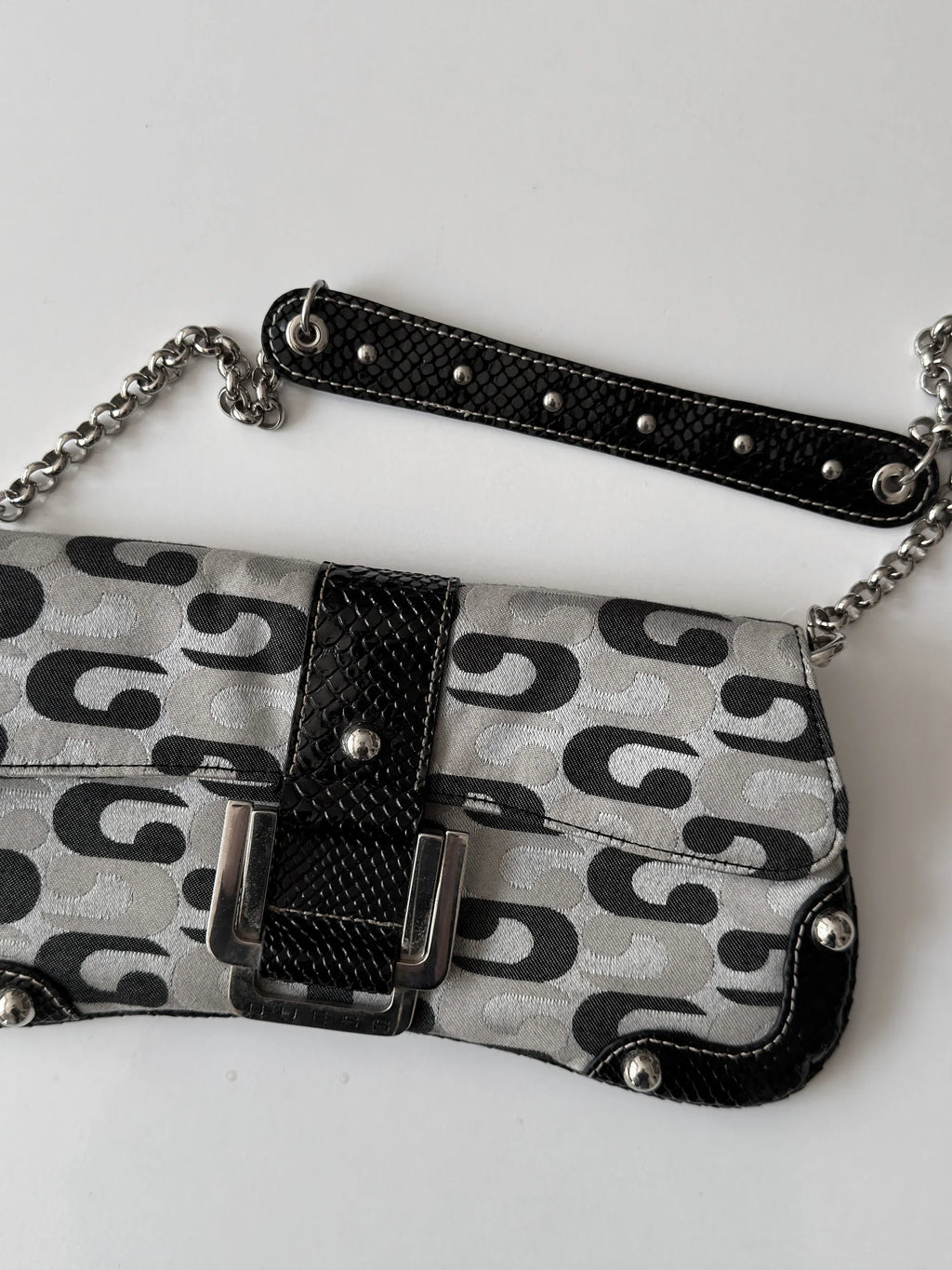 Guess Baguette Bag