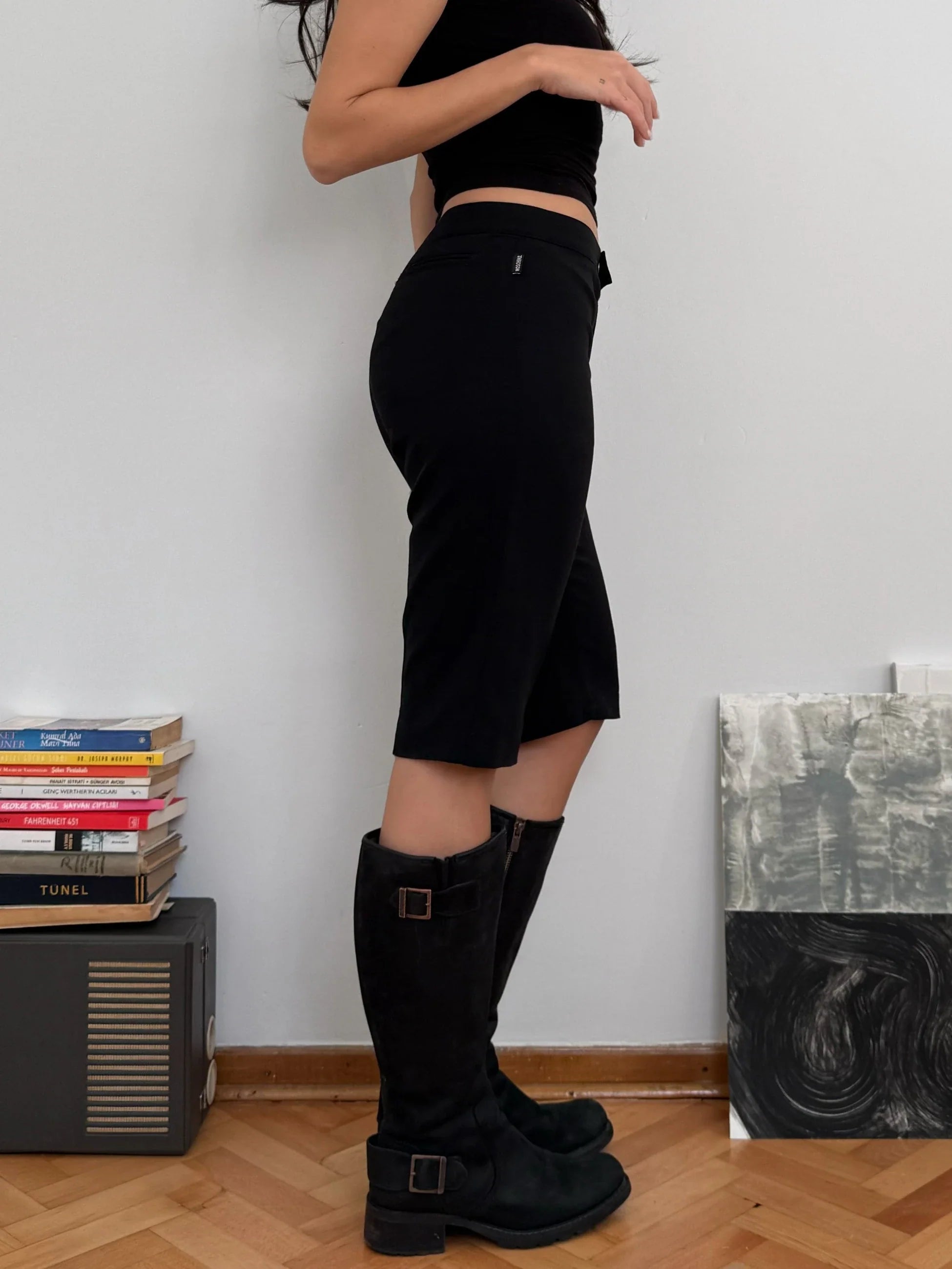 Moschino Capri