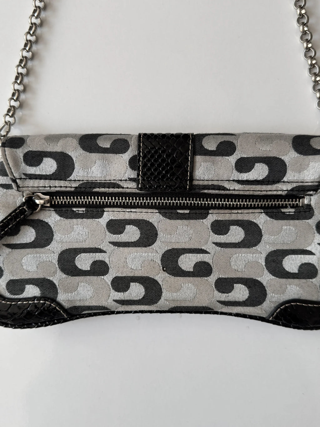 Guess Baguette Bag