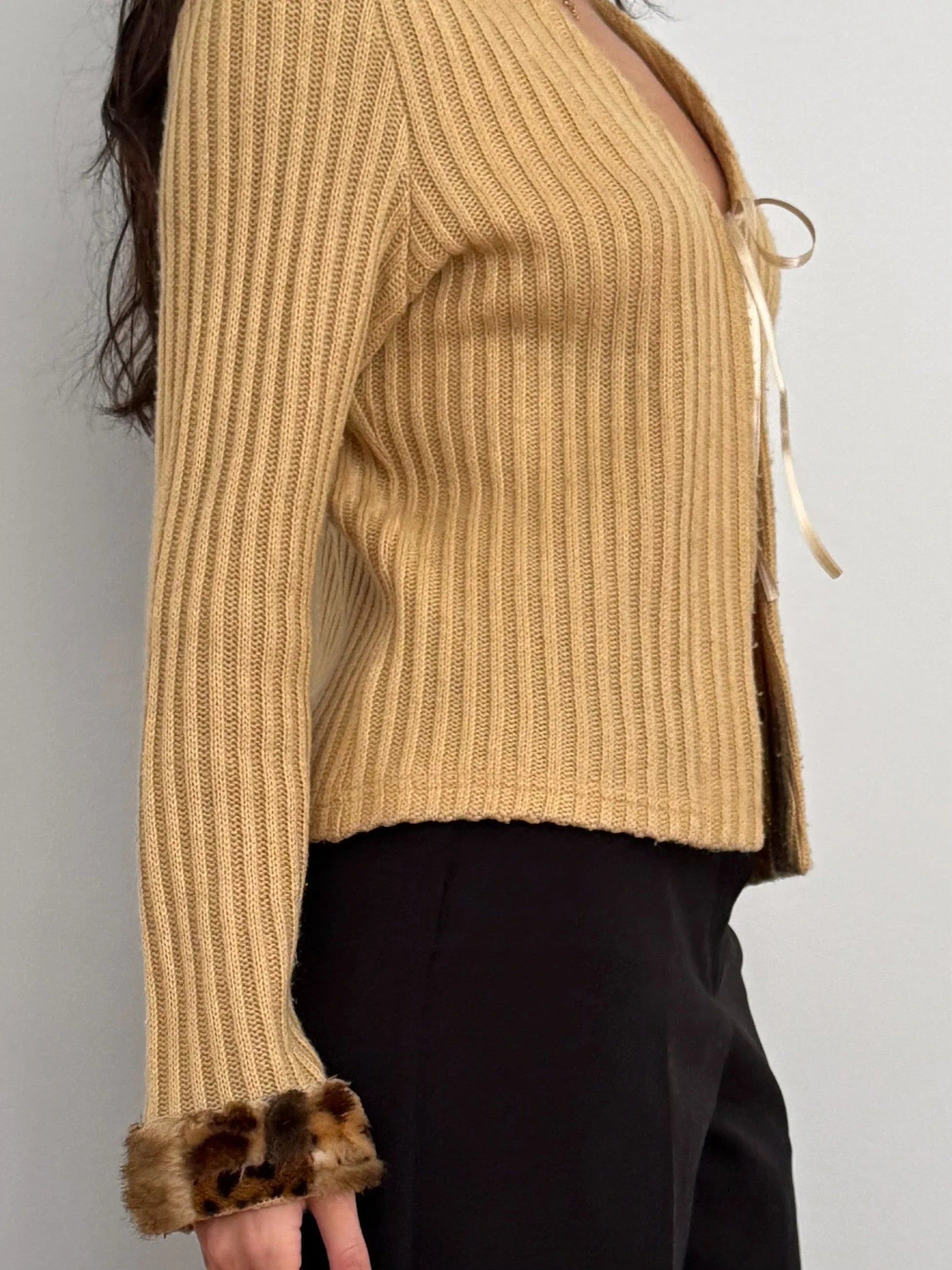 Sleeve-Detailed Cardigan