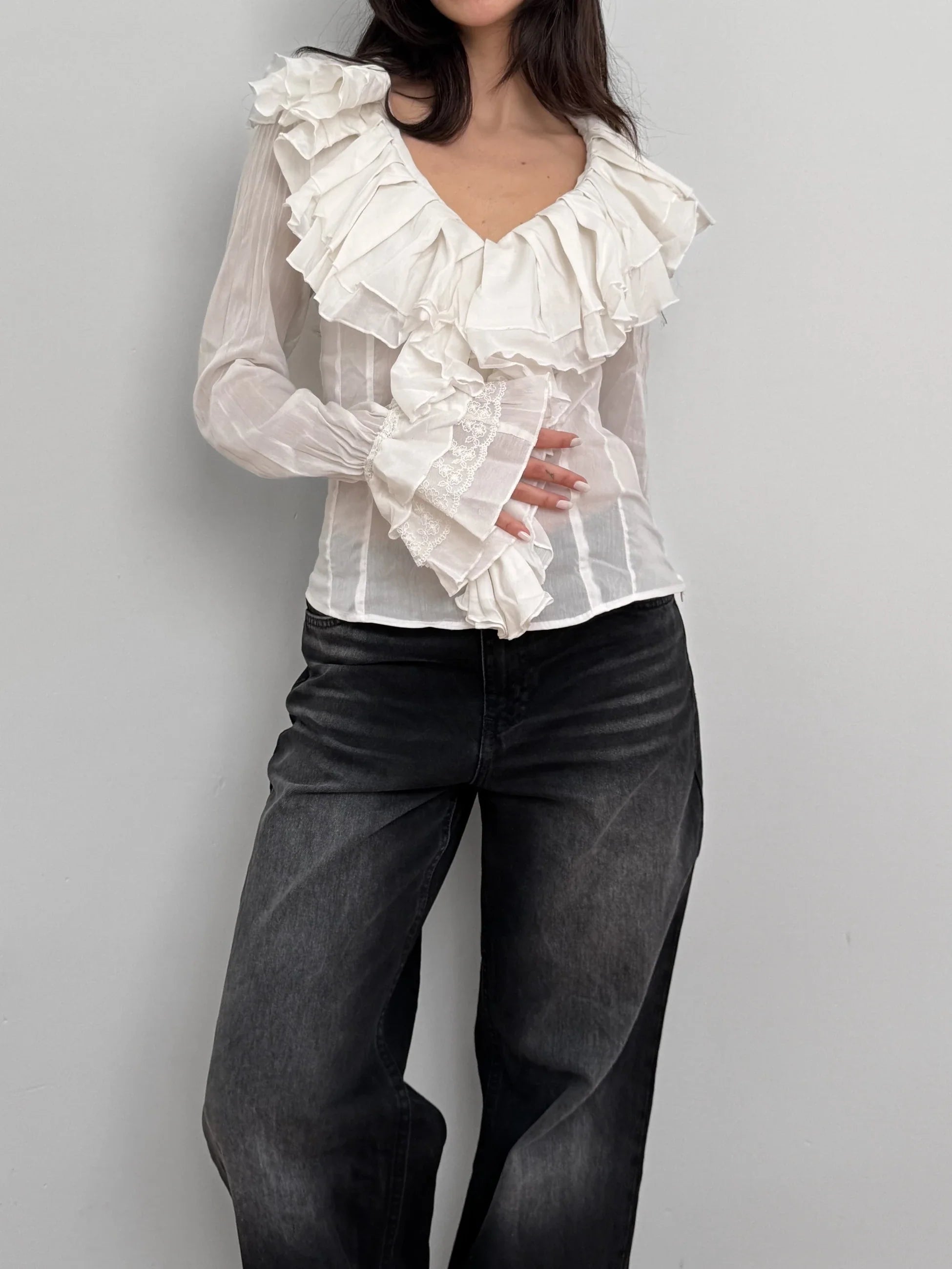 Ruffled %100 Cotton Blouse
