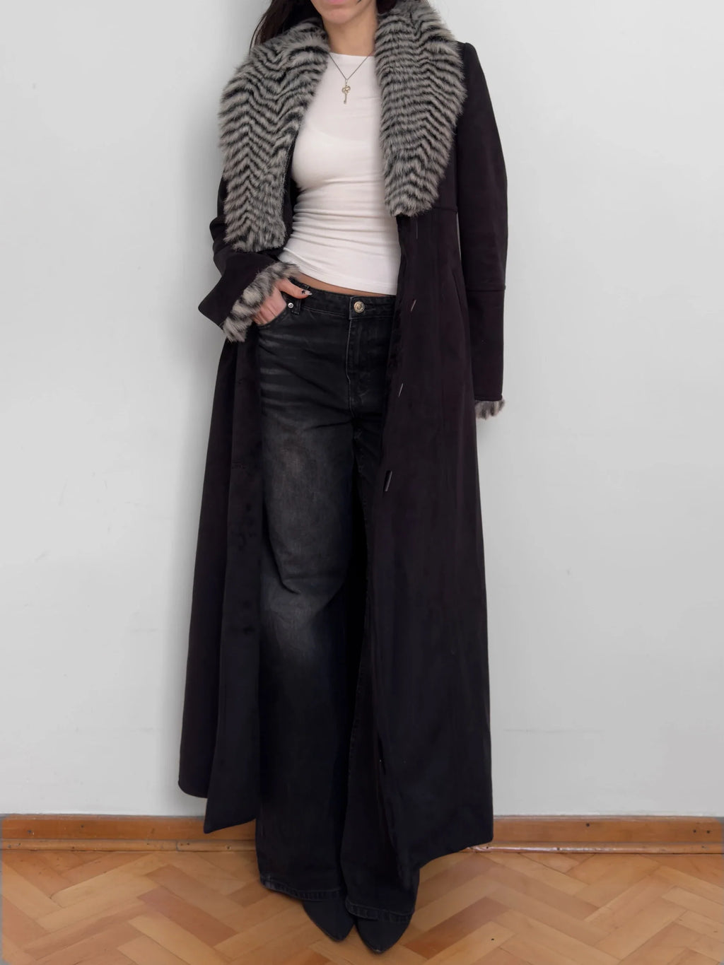 Collar-Detailed Suede Coat