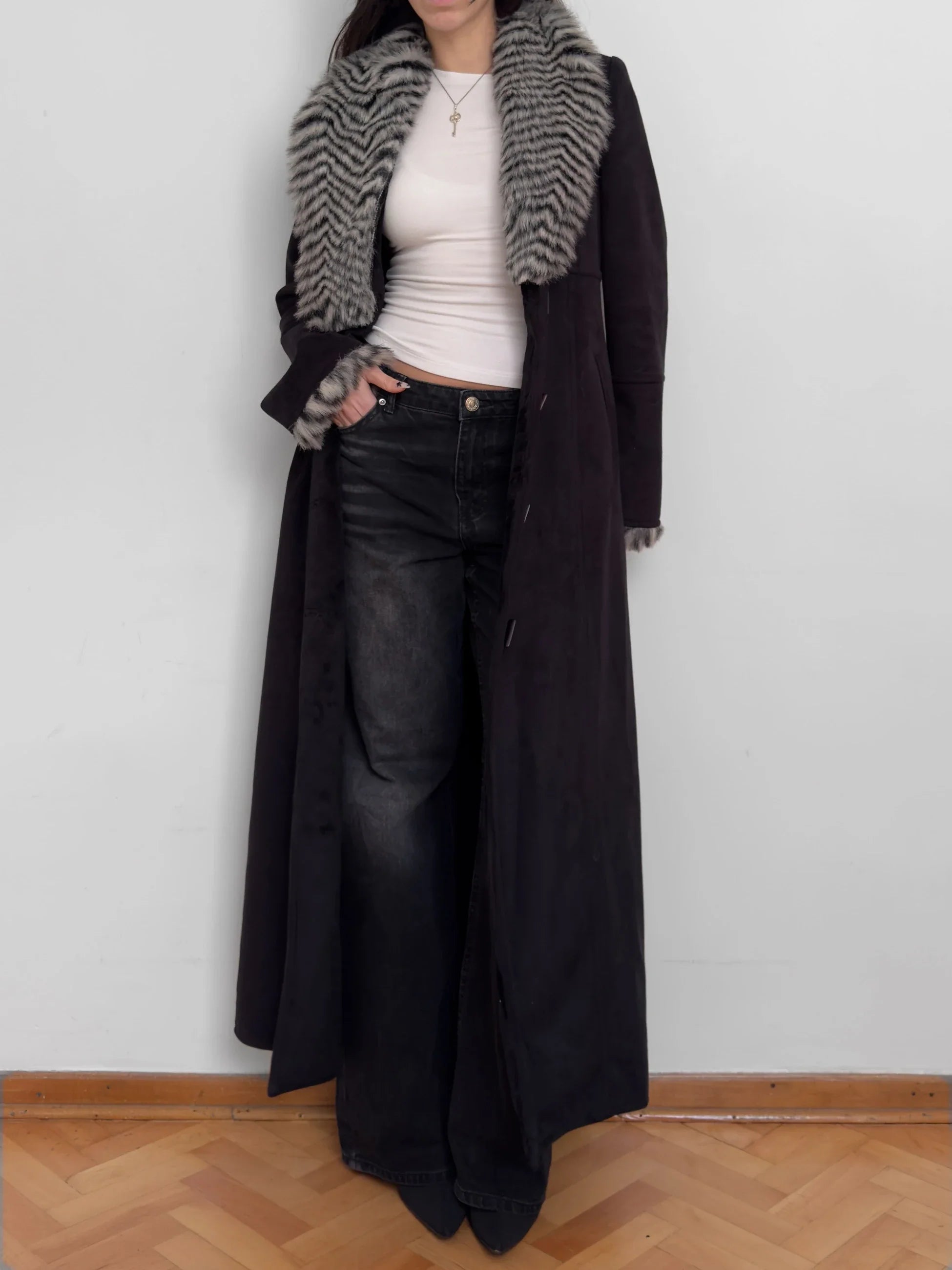 Collar-Detailed Suede Coat