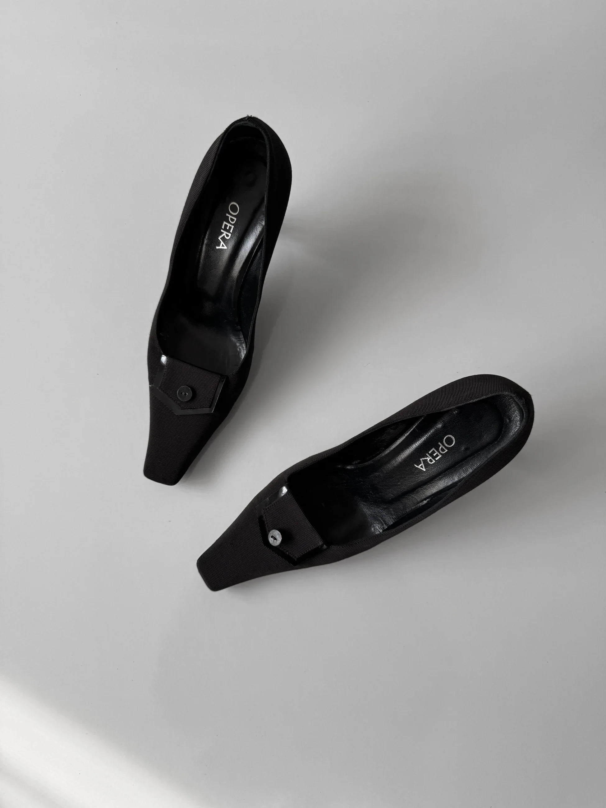 Black Heeled Shoes