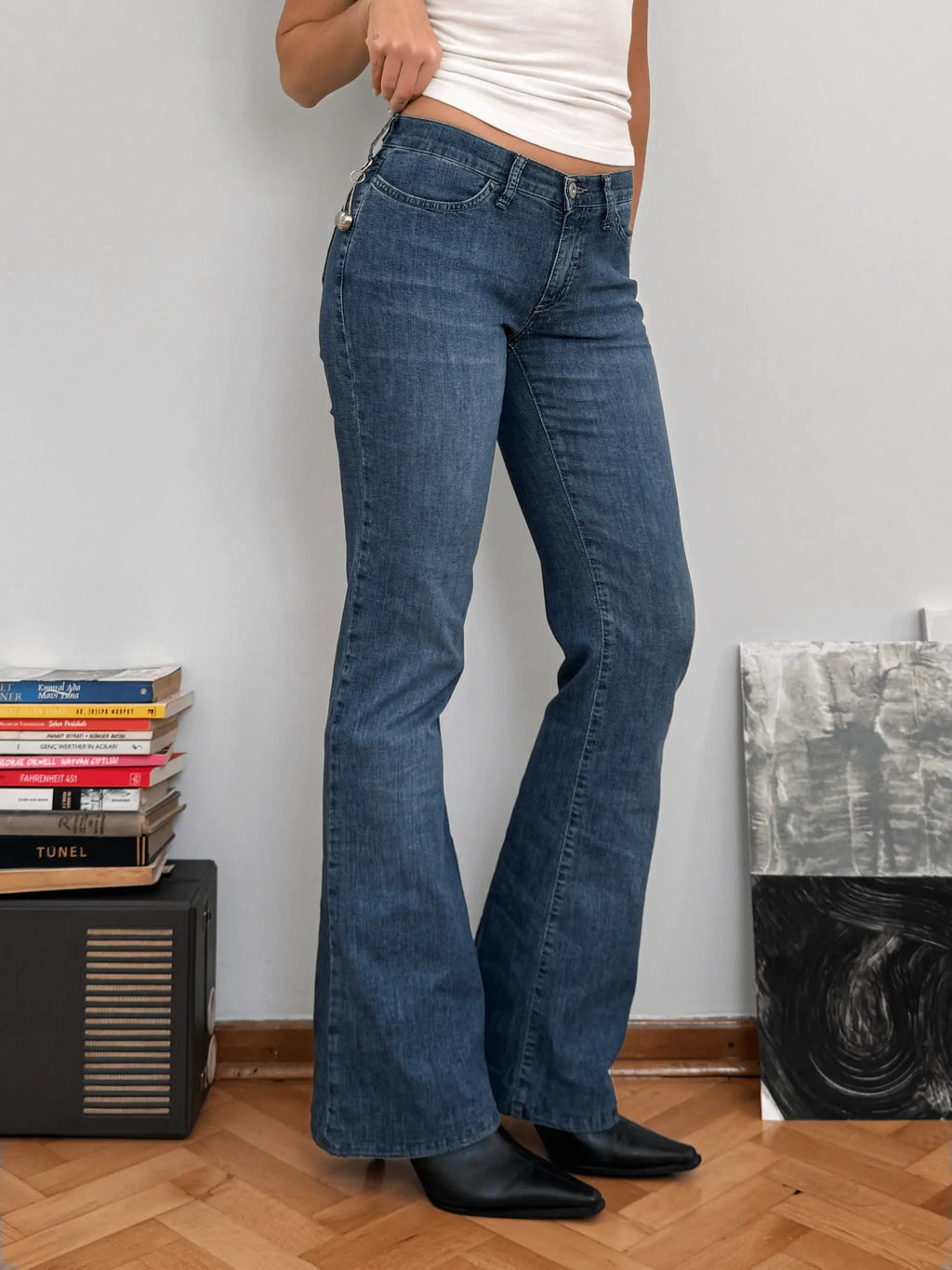 Charm-Detailed Jeans