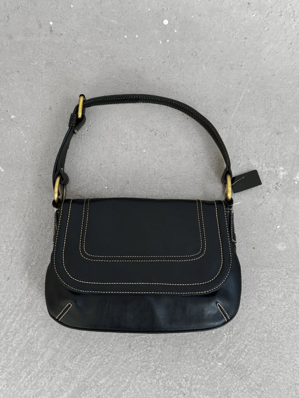 Contrast Stitched Shoulder Bag