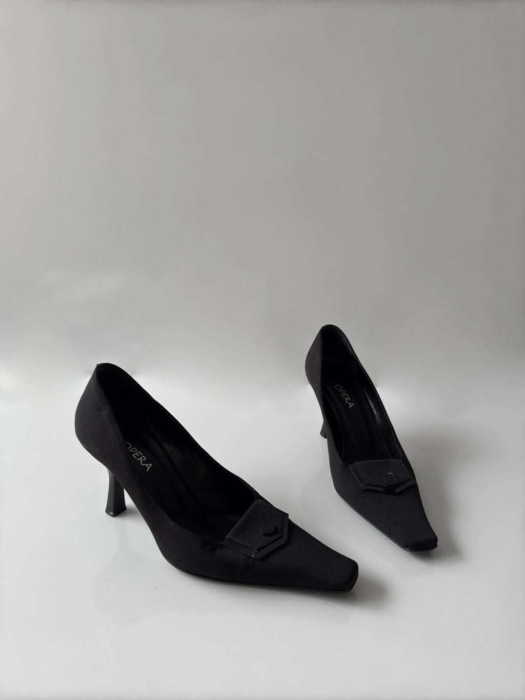 Black Heeled Shoes