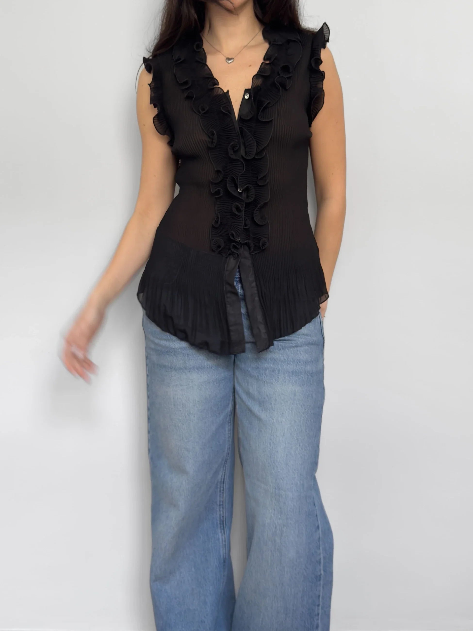 Sleeveless Chiffon Shirt