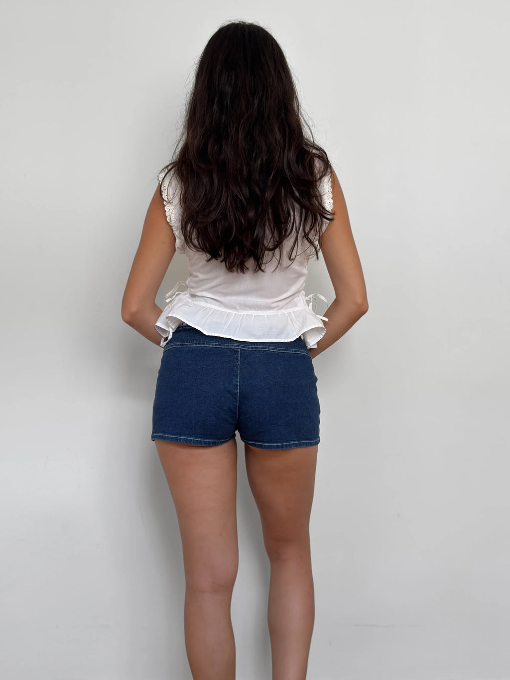 Ruffled Sleeveless Shirt