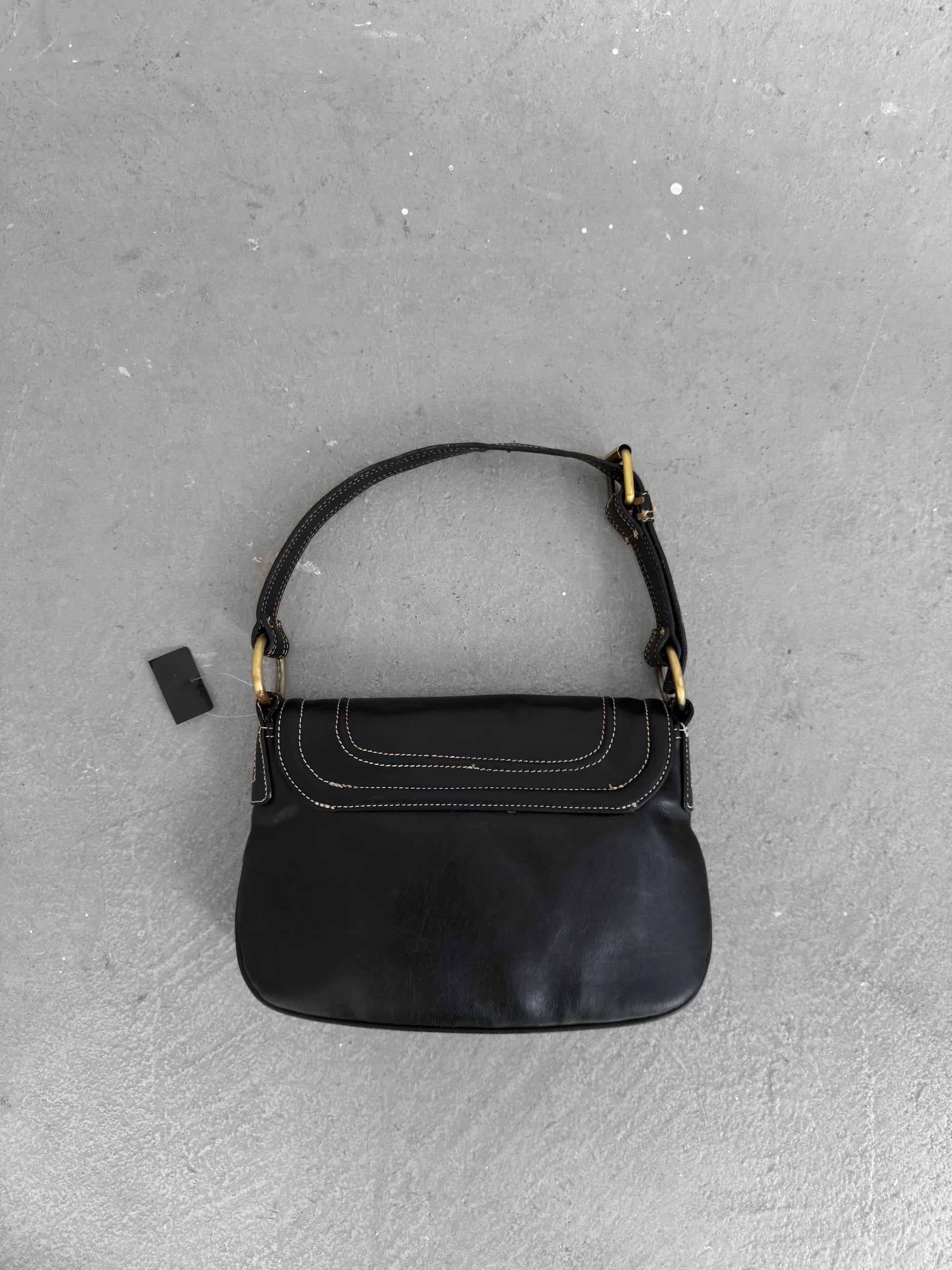 Contrast Stitched Shoulder Bag