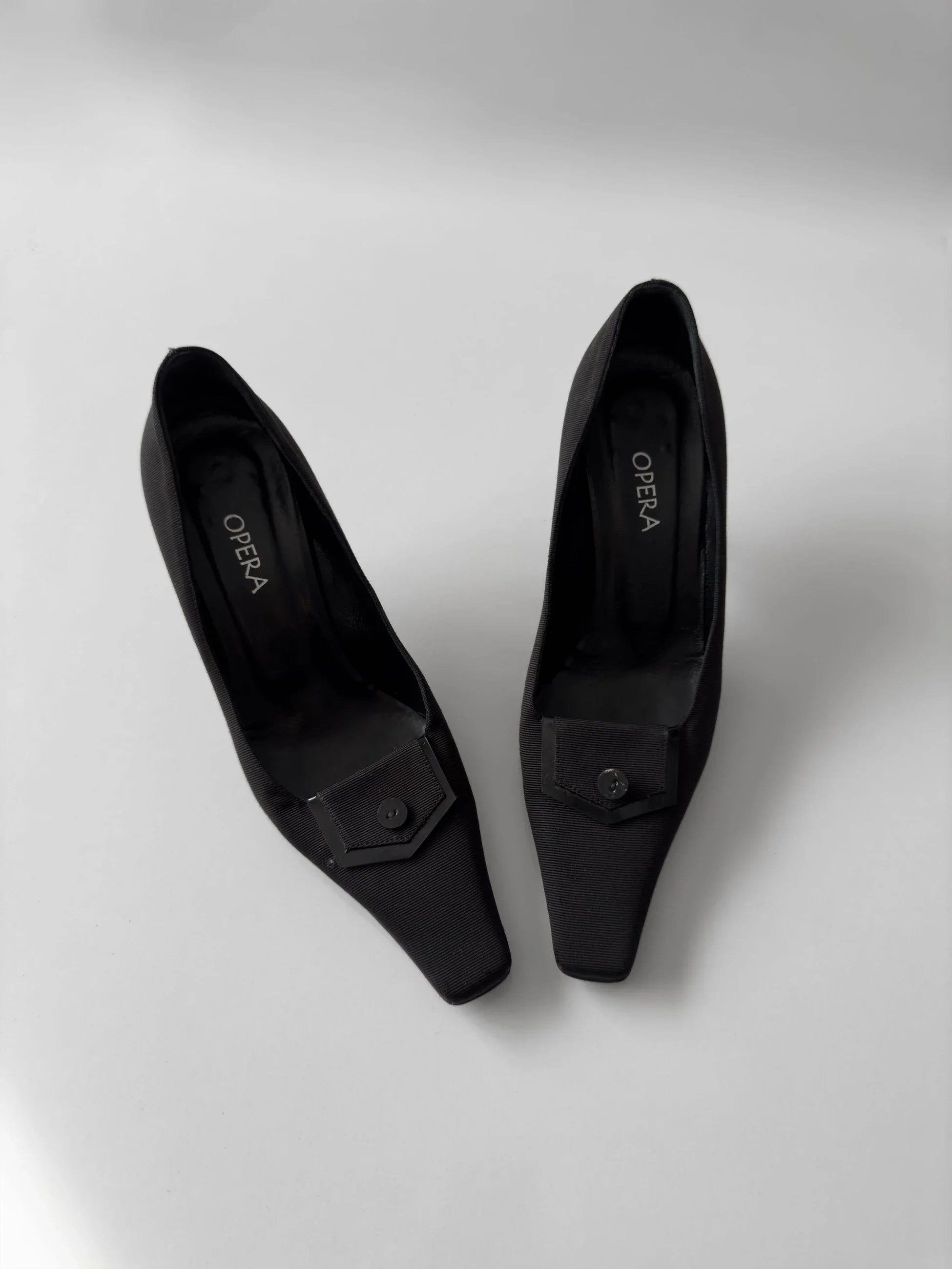 Black Heeled Shoes
