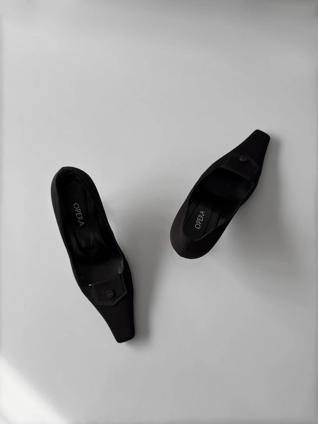Black Heeled Shoes