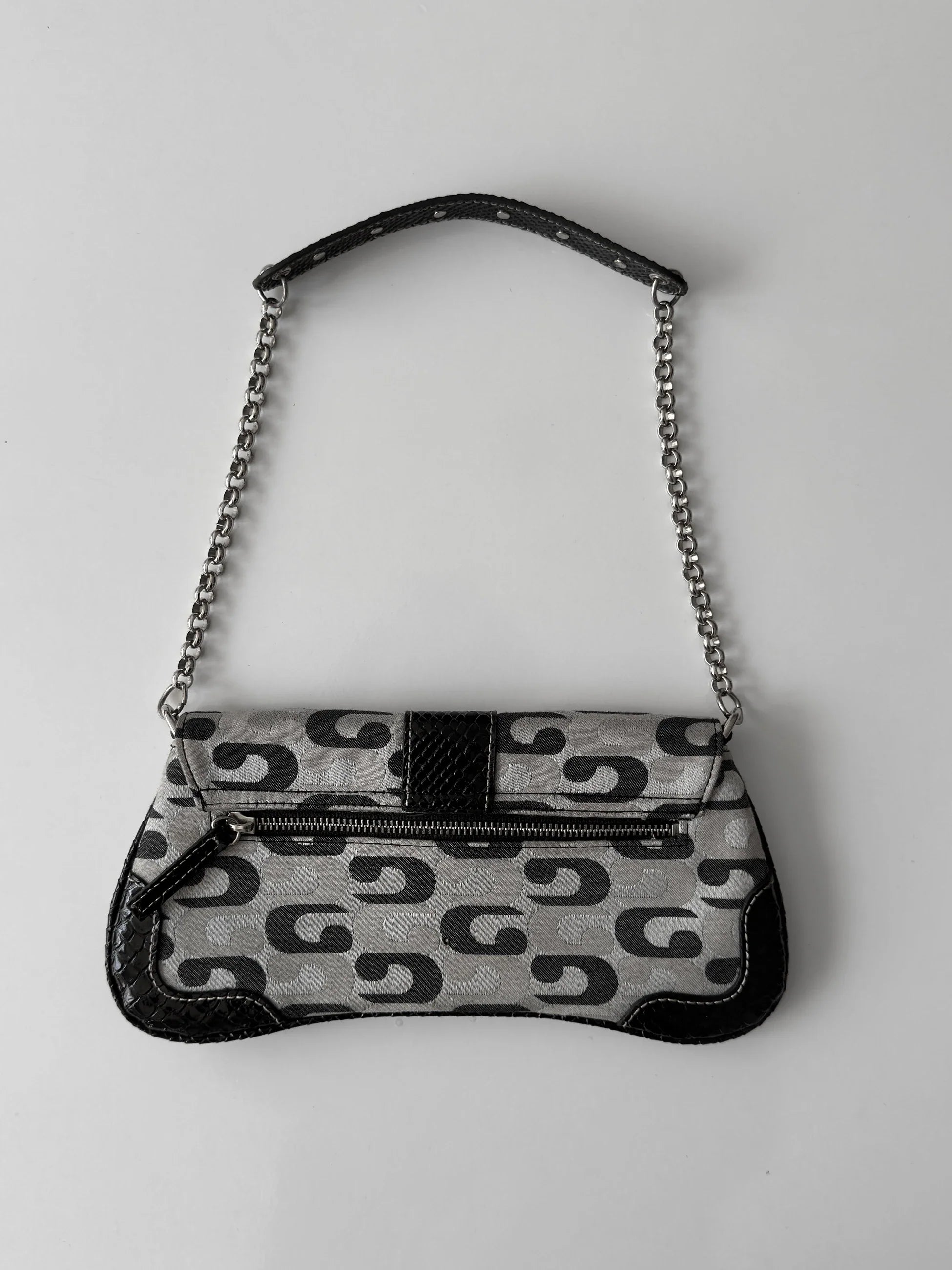 Guess Baguette Bag