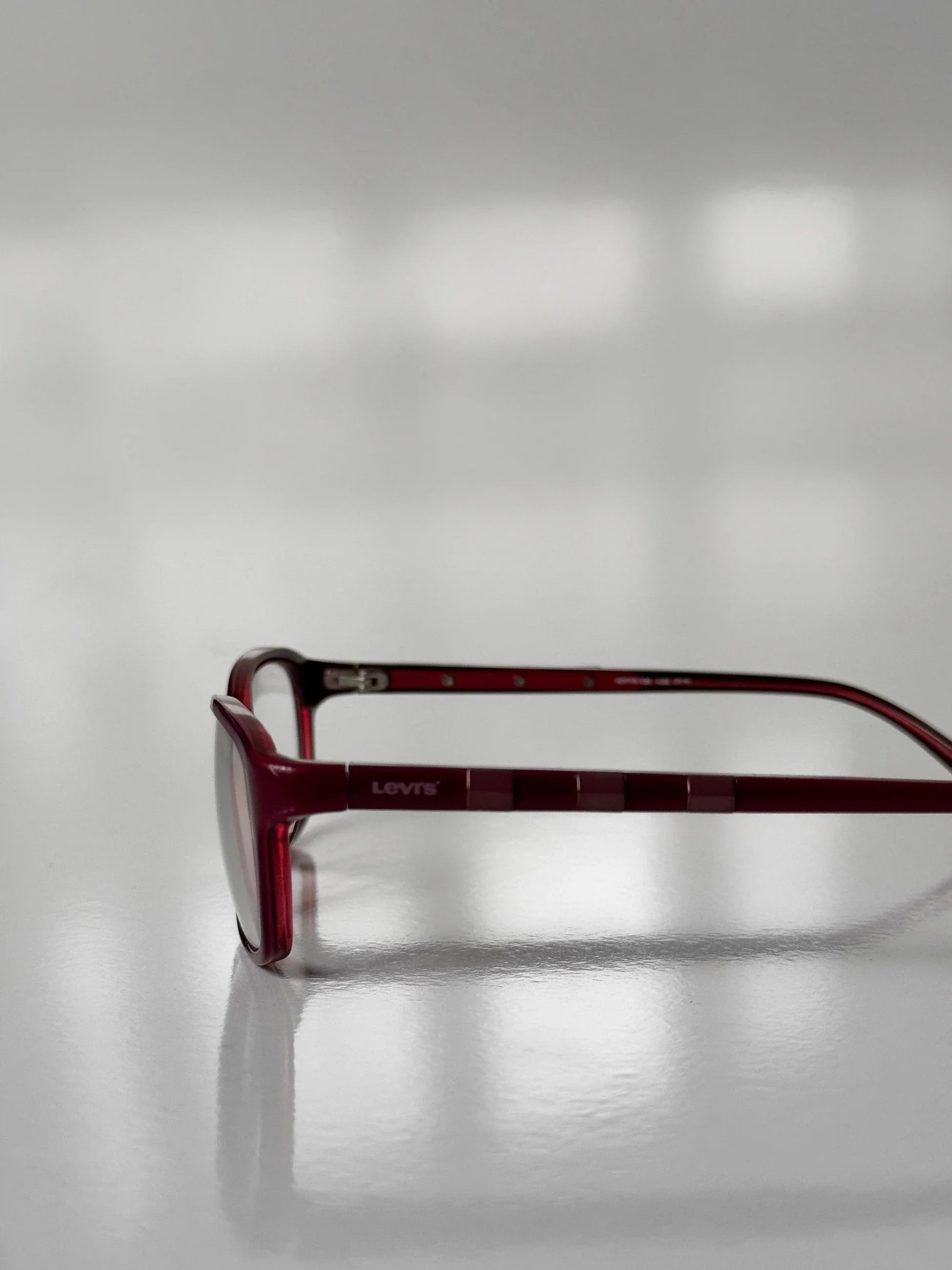 Levi's Burgundy Eyewear