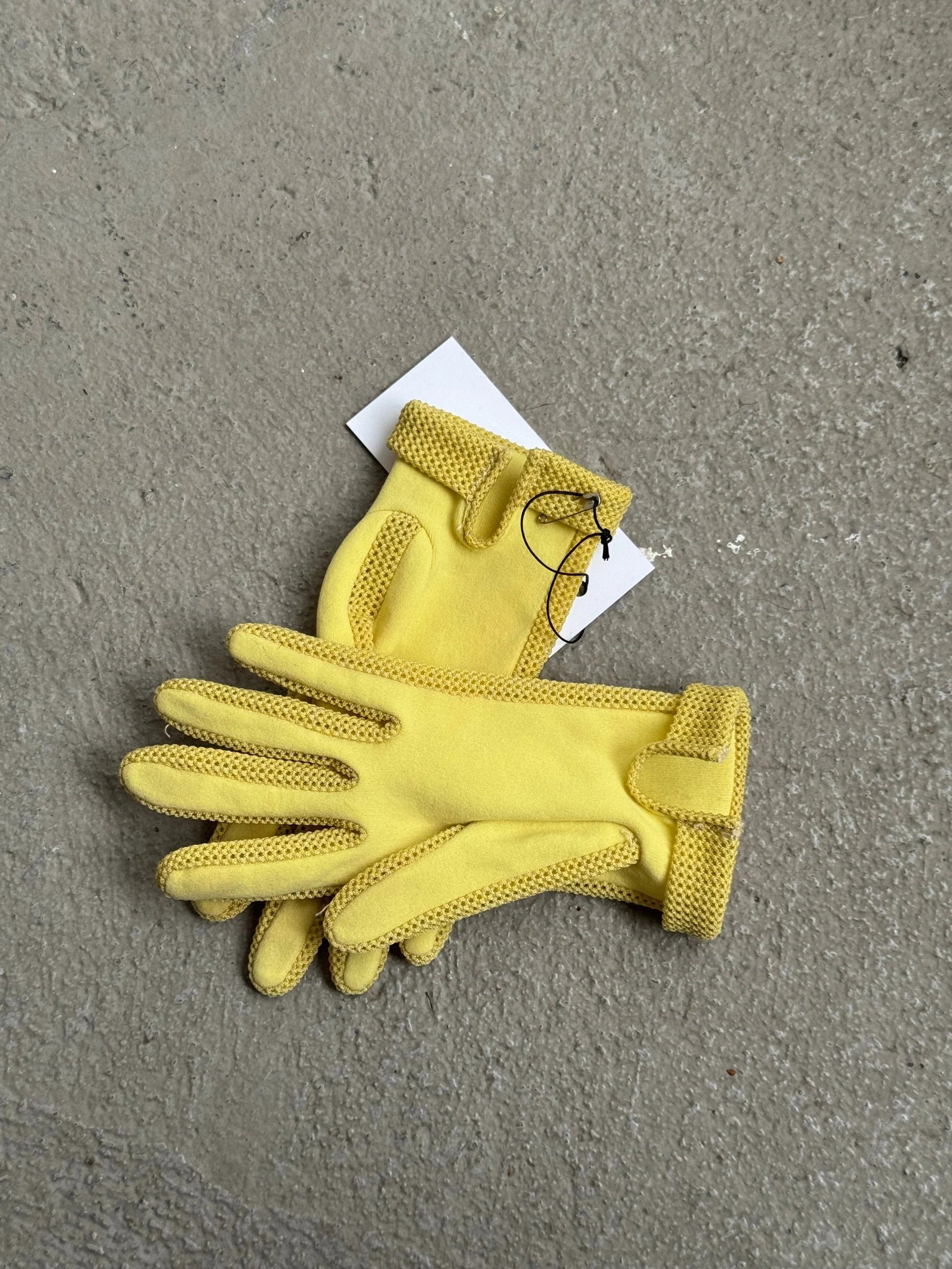 Yellow French Gloves