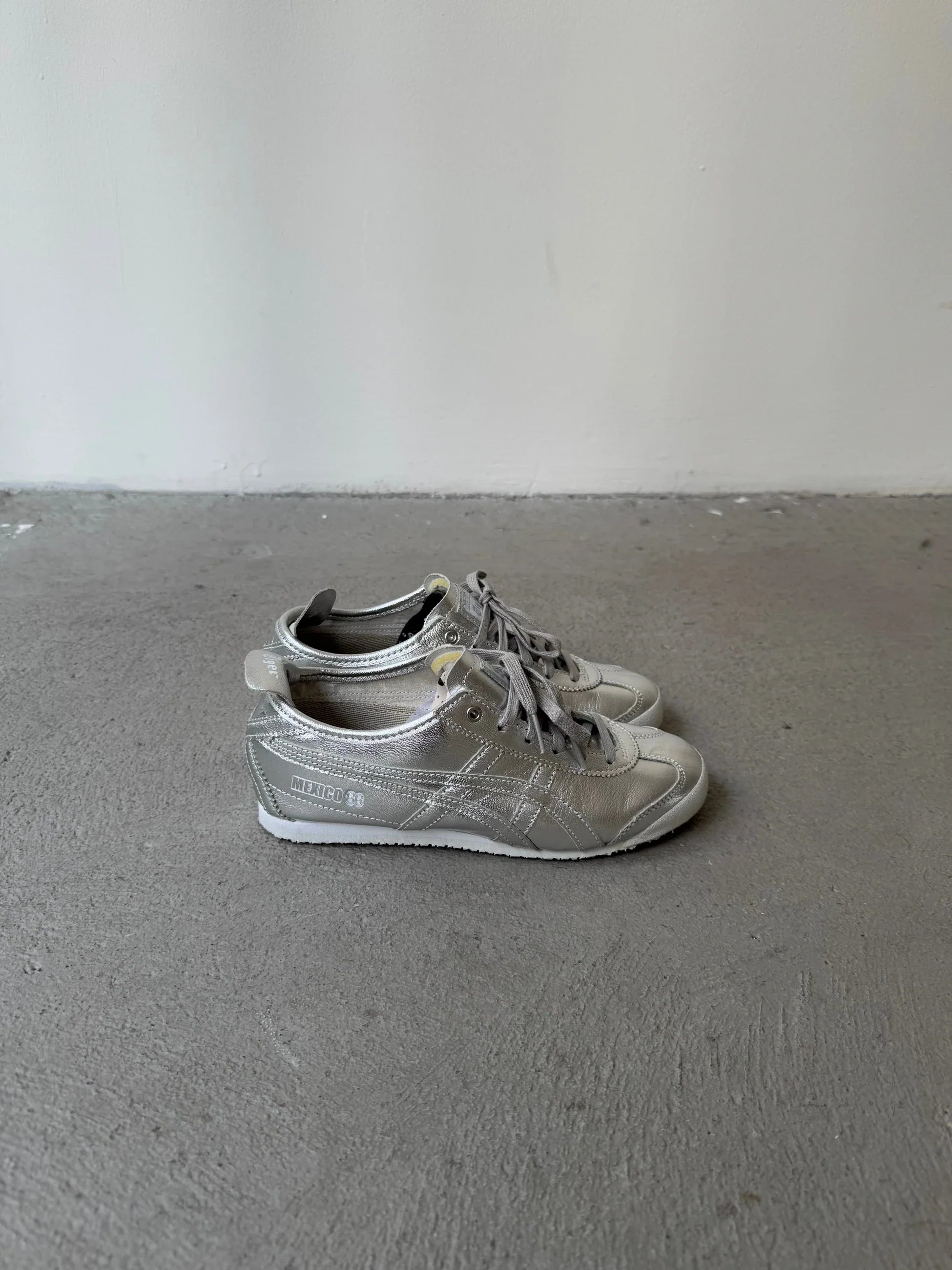 Onitsuka Tiger Mexico 66 Silver