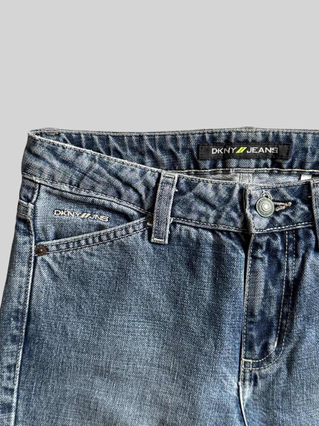 DKNY Jeans
