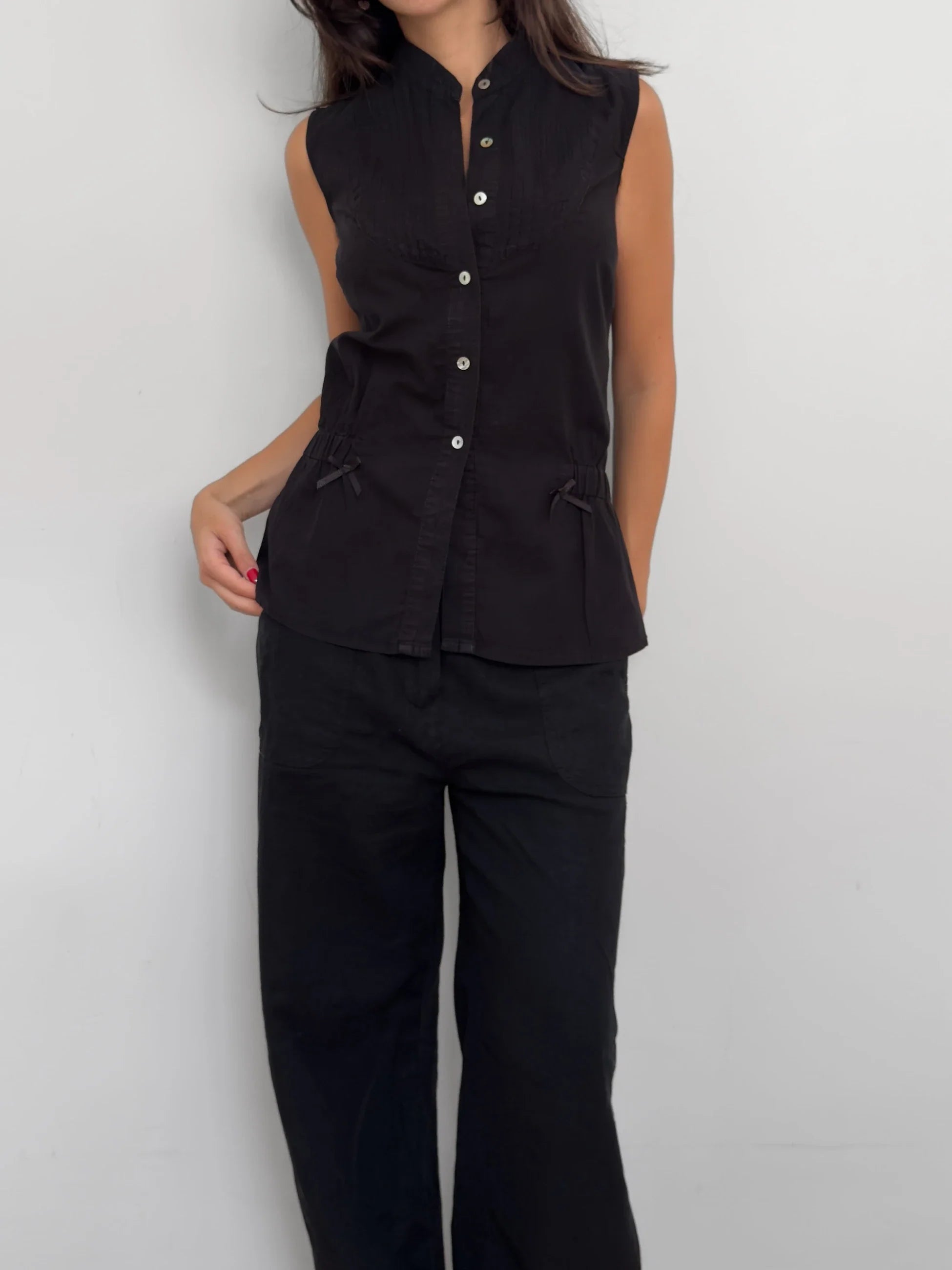 Sleeveless Black Shirt